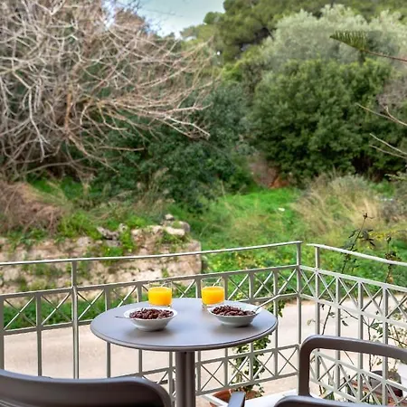 Katerina's Cozy Mountain View