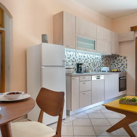Apartamento Katerina's Cozy Mountain View