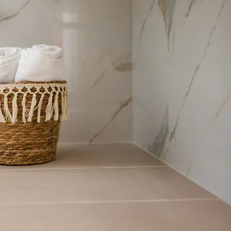 Katerina's Cozy Mountain View Апартаменты *